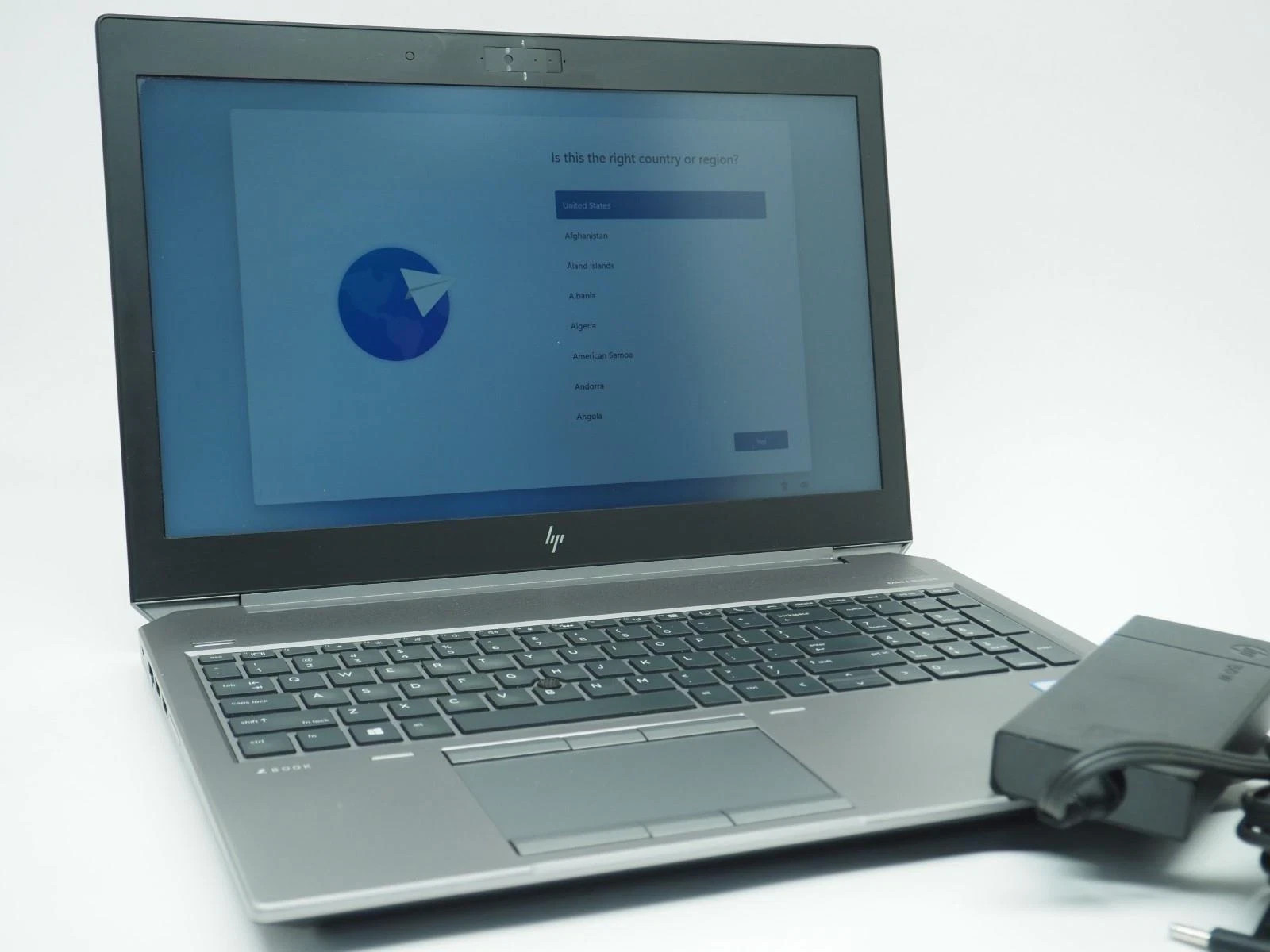 HP ZBook 15 G5 i7-8850H 16GB 512GB SSD Nvidia P1000 1920×1080 Win11 Office 2021