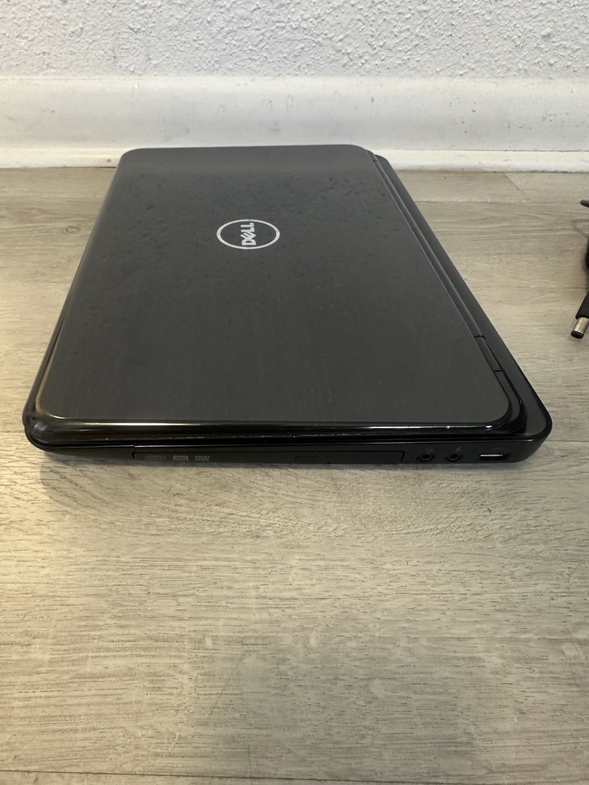 Dell Inspiron N5110 15.6” / Intel Core i5 / Locked