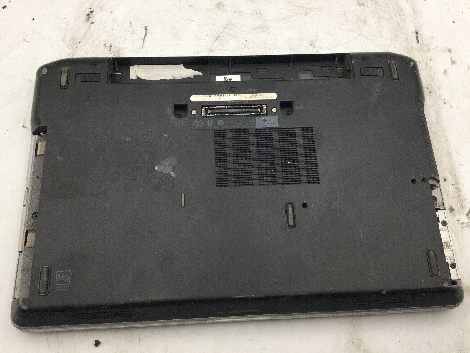DELL LATITUDE E6330 – FOR PARTS – INTEL CORE I5 – NO RAM – NO KEYBOARD- READ -BB