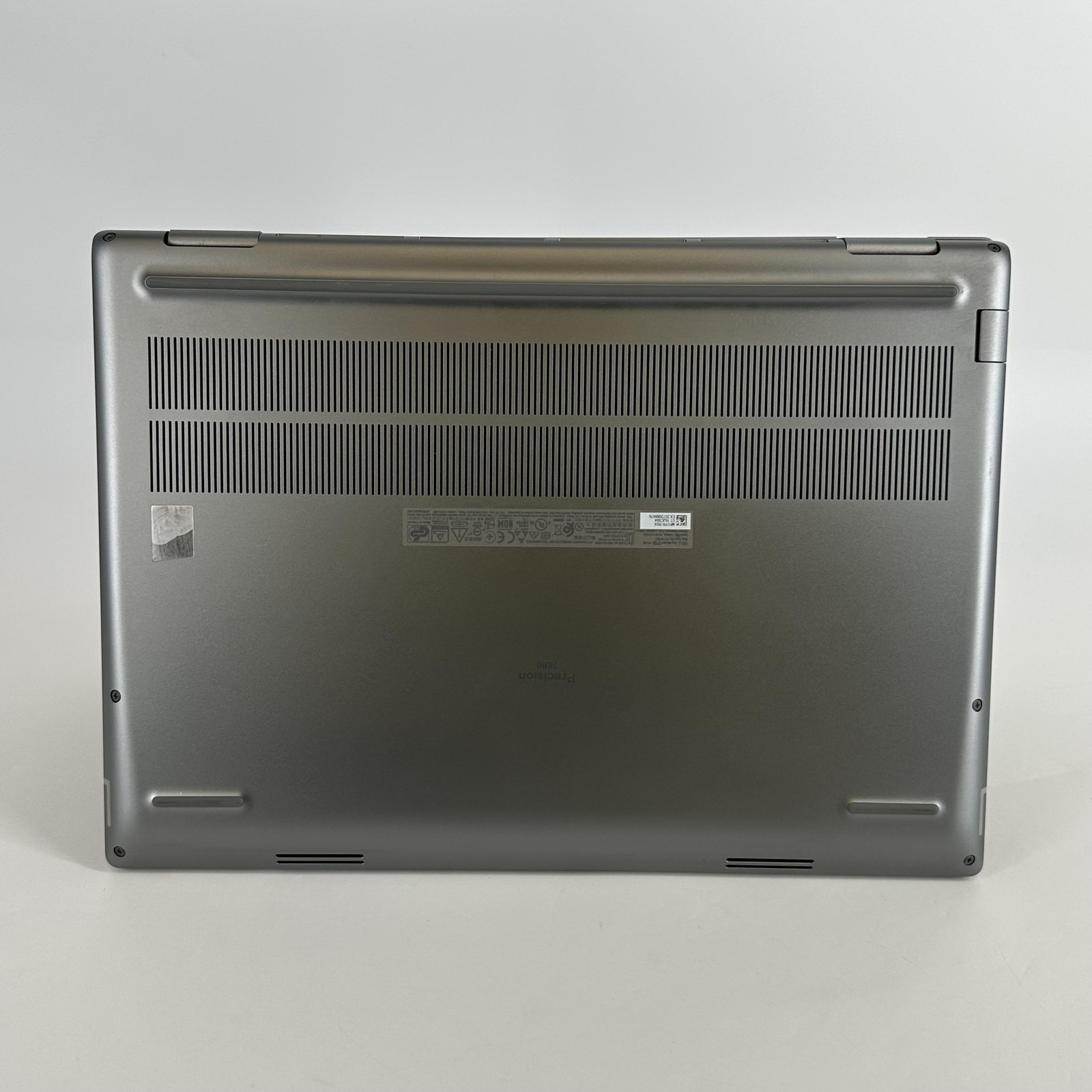 Dell Precision 7680 16 FHD+ 2.1GHz i7-13850HX 32GB 1TB SSD RTX 2000 Ada