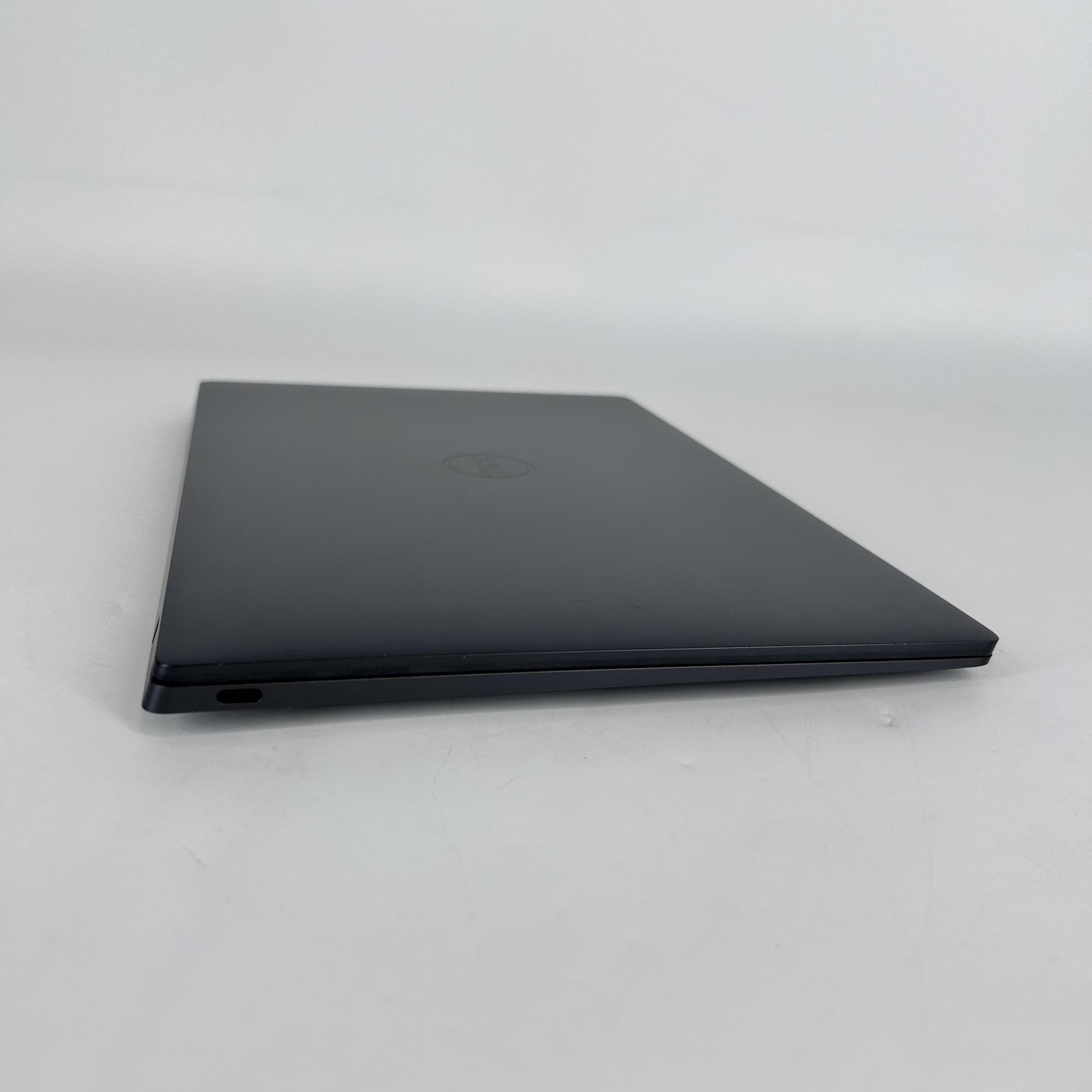 Dell XPS 13 Plus 9320 Gray FHD+ 2.1 GHz i7-1260P 32GB RAM 1TB SSD Excellent