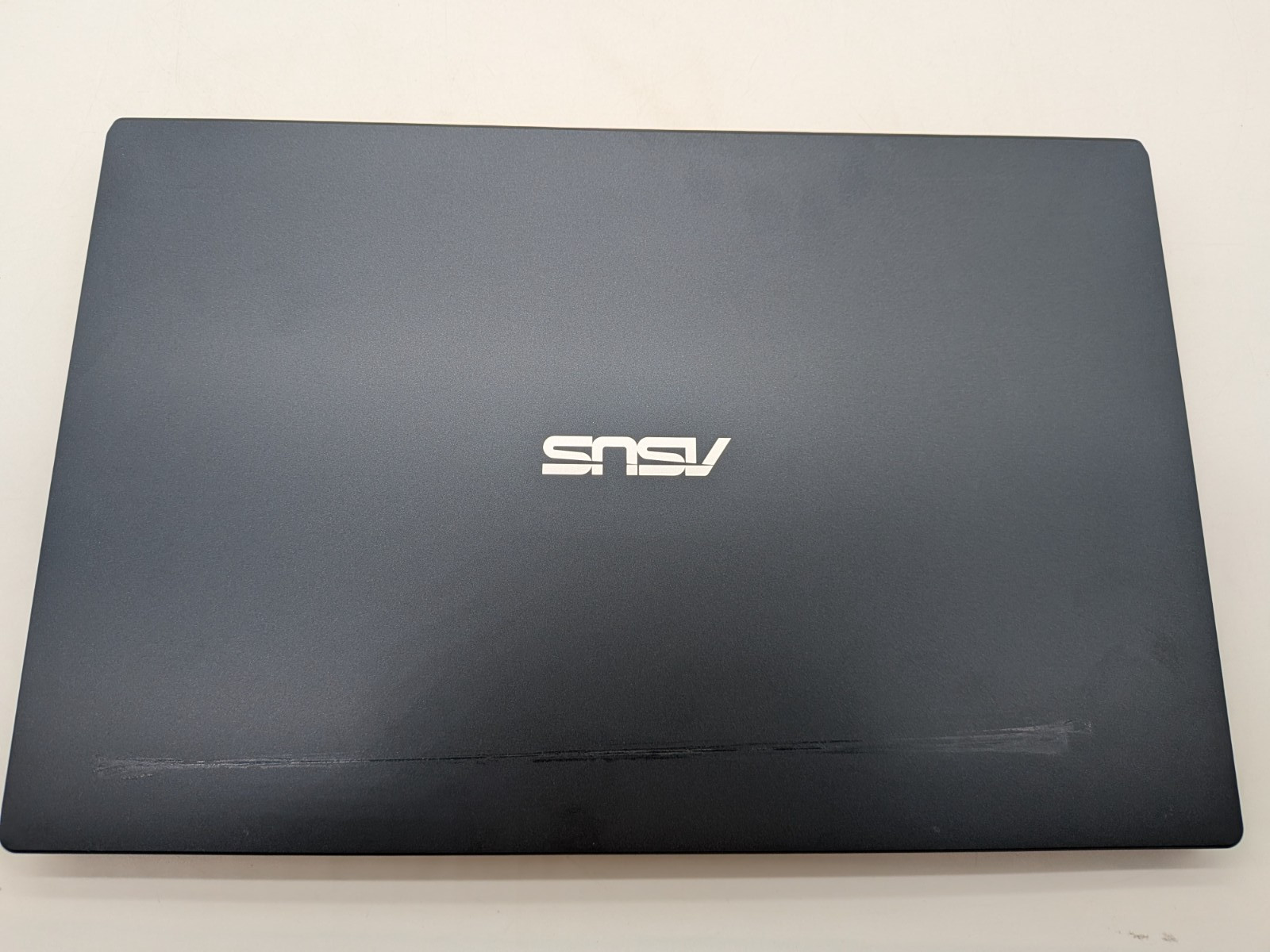 Asus L510m Laptop. NO RAM/STORAGE/OS FOR PARTS/REPAIR ONLY!