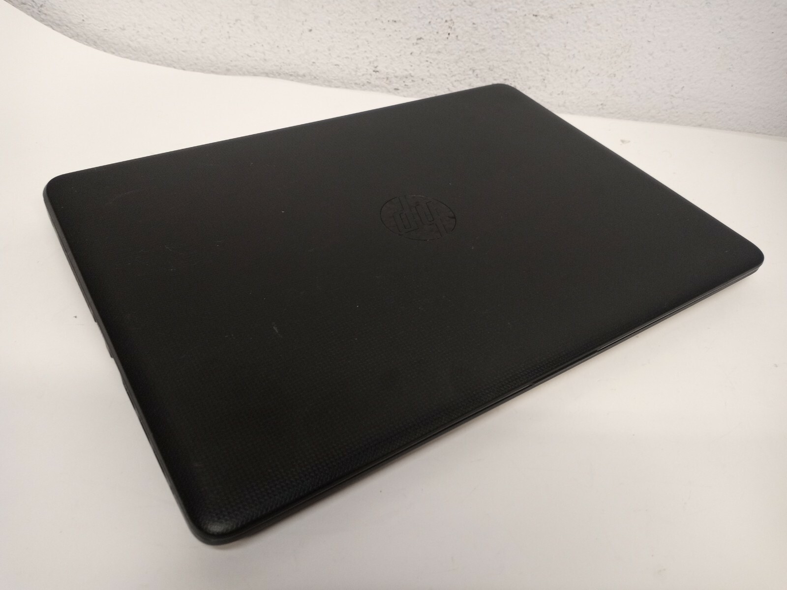 HP Laptop 14-bw012nr 14″ AMD E2-9000E Radeon 1.50GHz 4GB Ram 32GB SSD BT Win10