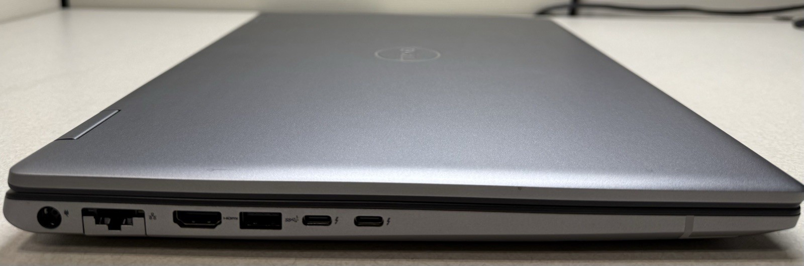 Dell Precision 7670 | i7-12850HX | 16GB | RTX A1000 | 512GB | Win 11 Pro | Used
