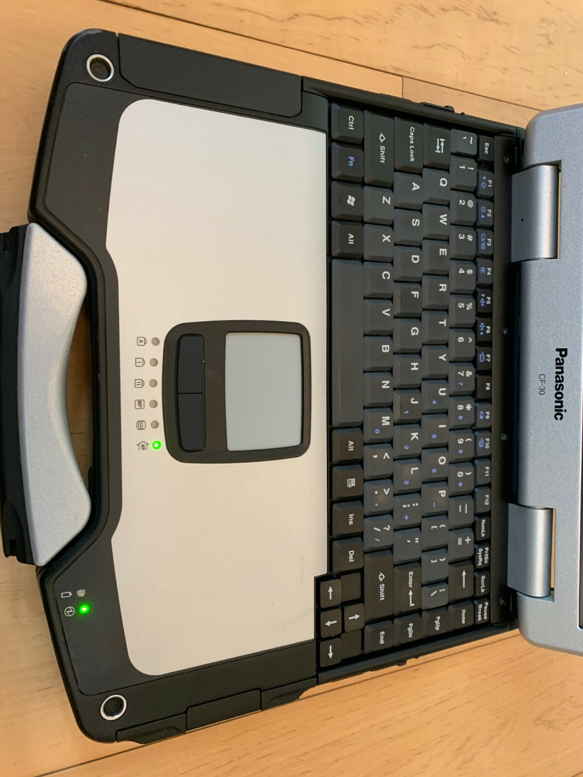 PANASONIC CF-30 TOUGHBOOK 1.66GHZ LAPTOP CF30 RUGGED TOUGH BOOK 320GB WIN XP