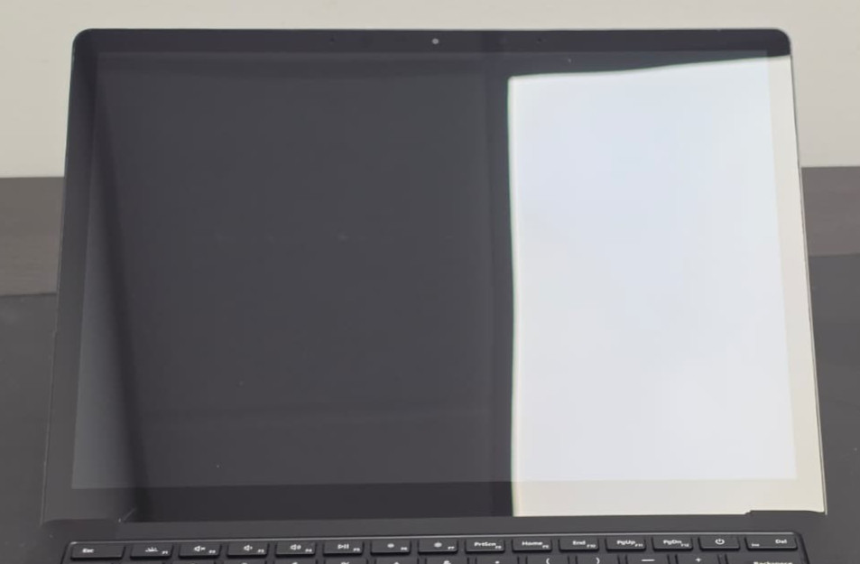 Microsoft Surface Laptop 3 – 13.5″ i7-1065G7 16GB Ram 256GB SSD Win 11 Pro