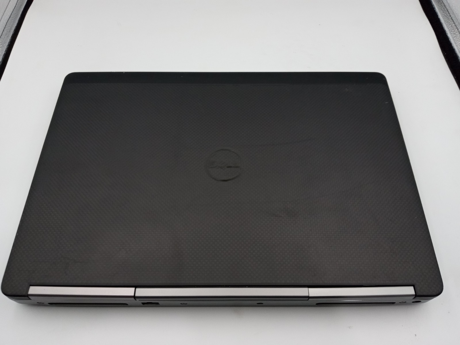 Dell Precision 7510 15.6″ Laptop i7-6820HQ 16GB 128GB Linux M1000M -READ -RR