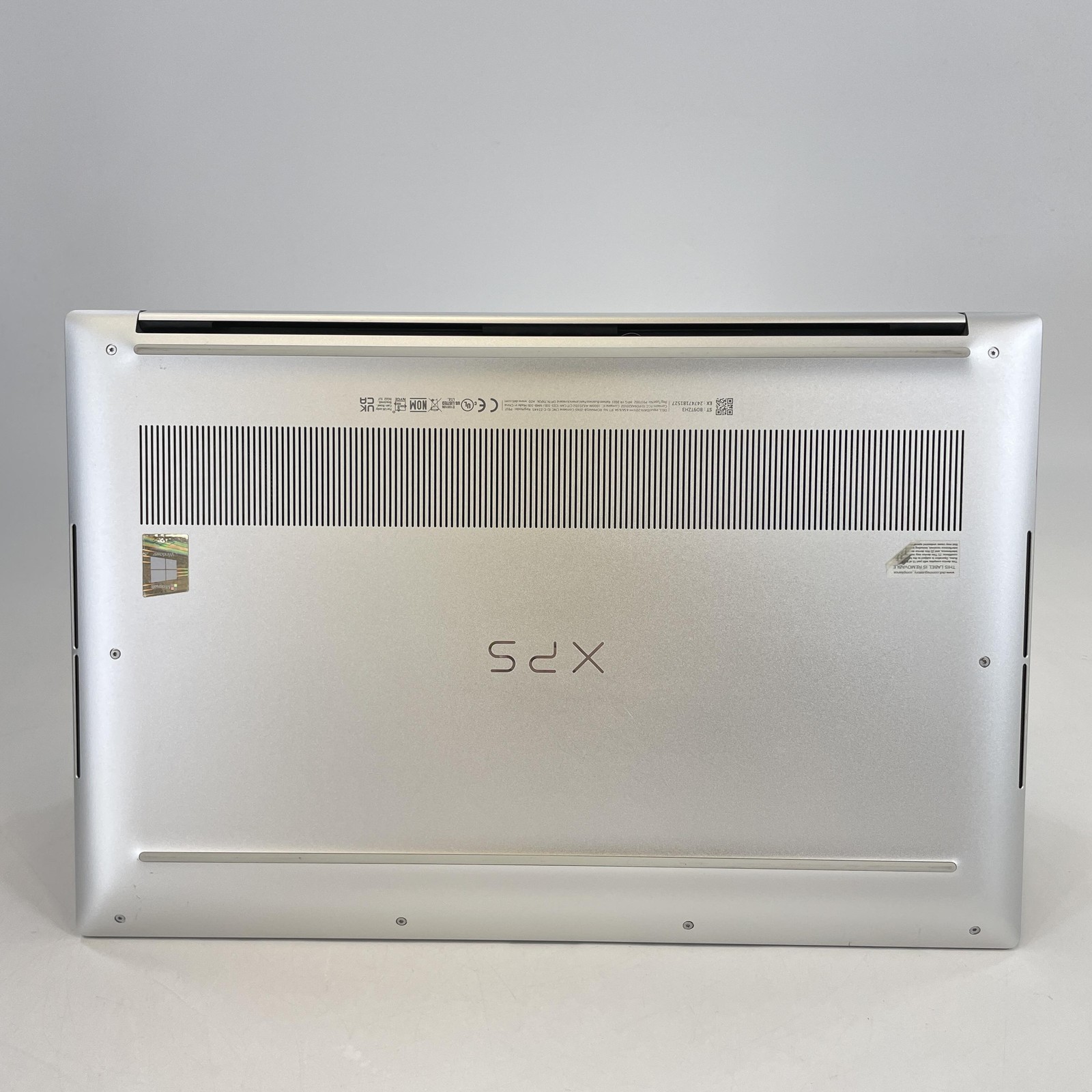 Dell XPS 15 9510 Silver FHD+ i7-11800H 2.30GHz 32GB 1TB SSD RTX 3050 Ti Good