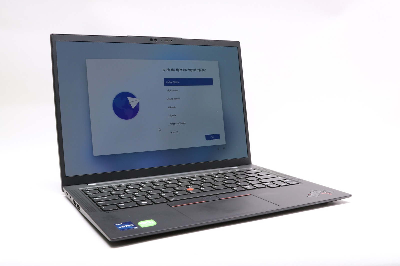 14″ 2.8K Lenovo Thinkpad X1 Carbon Gen 11, i7-1370P, 32GB, 512GB SSD