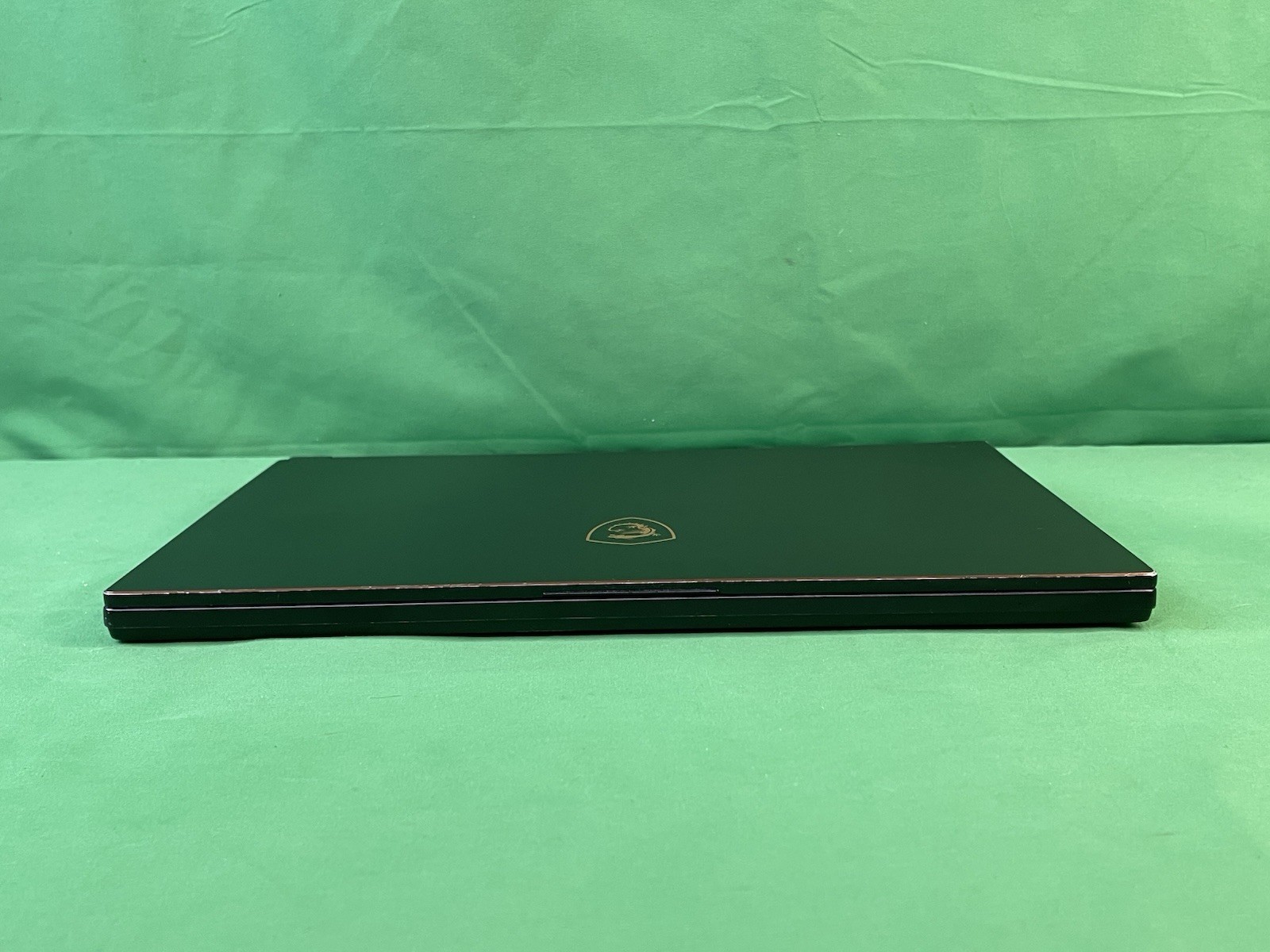 MSI GS65 Stealth Thin 8RF Intel i7-8750H GTX 1070 32GB RAM 1TB SSD 15.6″ | READ
