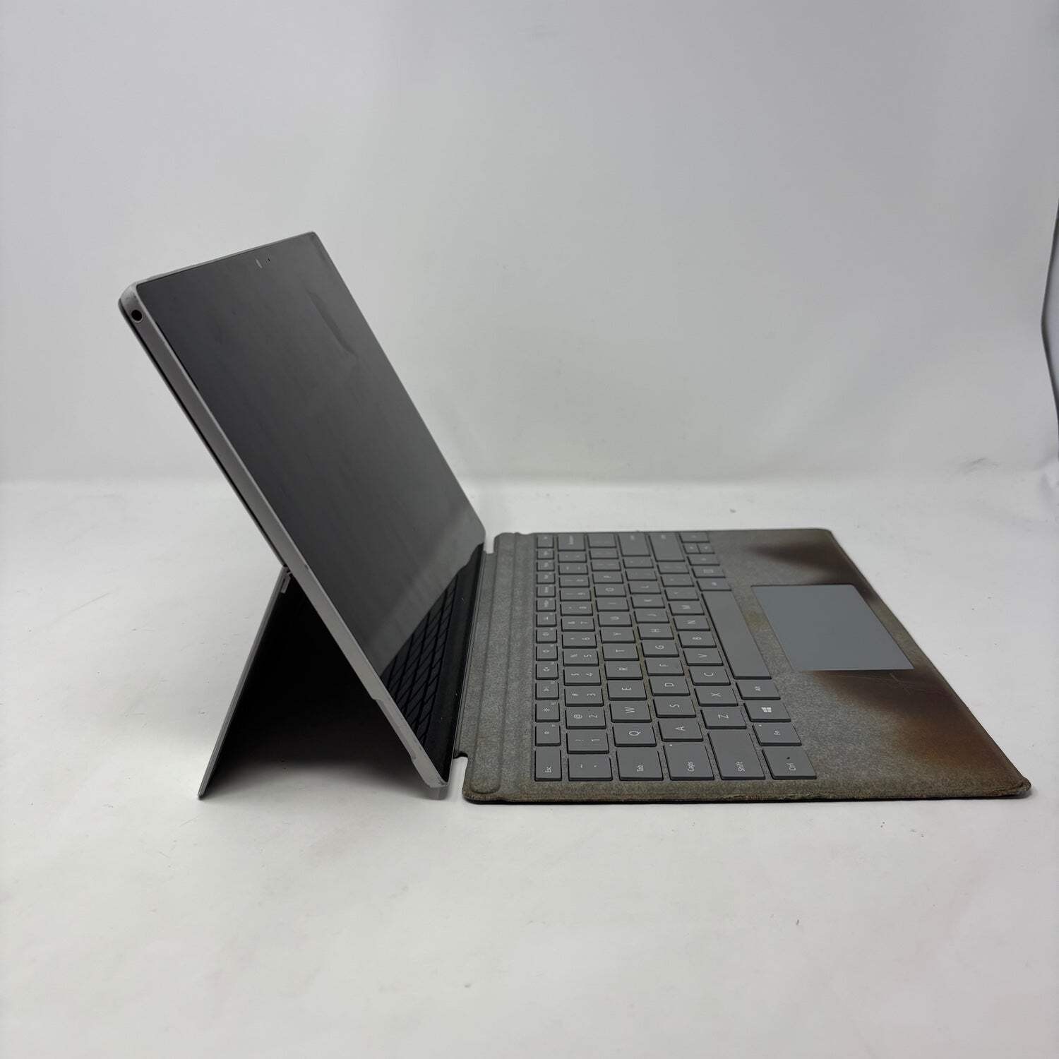 Microsoft Surface Pro 1 1796 12.3″ i5-7300U 2.6GHz 4GB RAM 128GB SSD