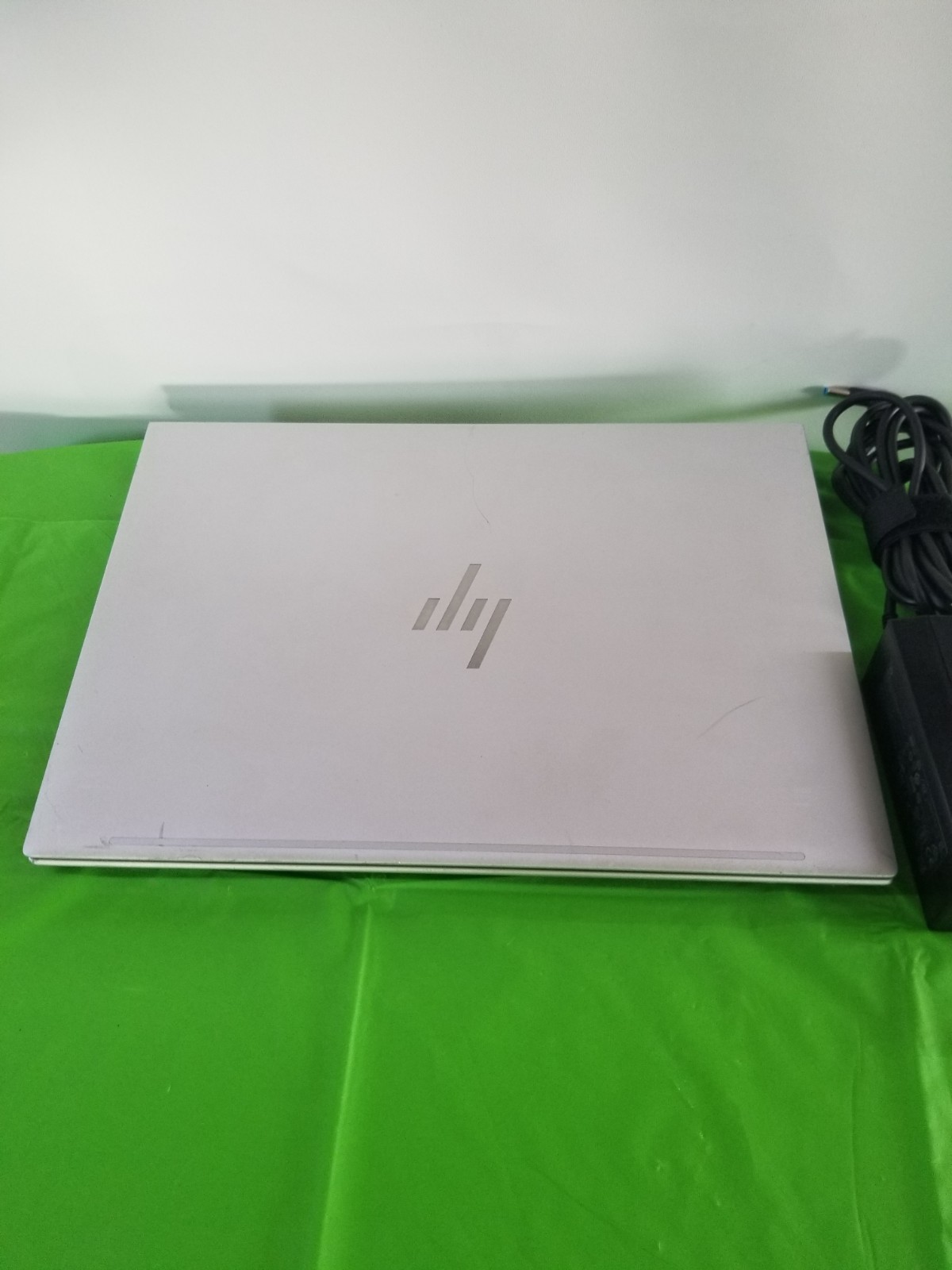HP EliteBook 840 14 inch G9 Notebook PC intel core i7-1260p,WIN 11 PRO, 16GB,512