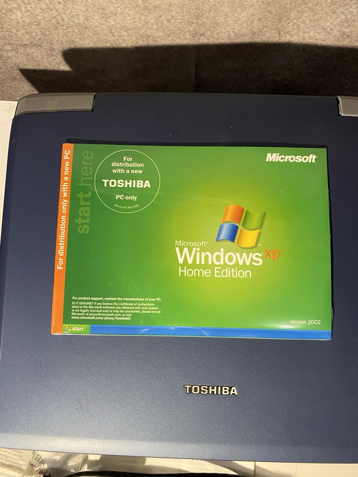 Toshiba Satellite 2455-S305 Retro Laptop Bundle POWERS ON – No HDD Manuals CD