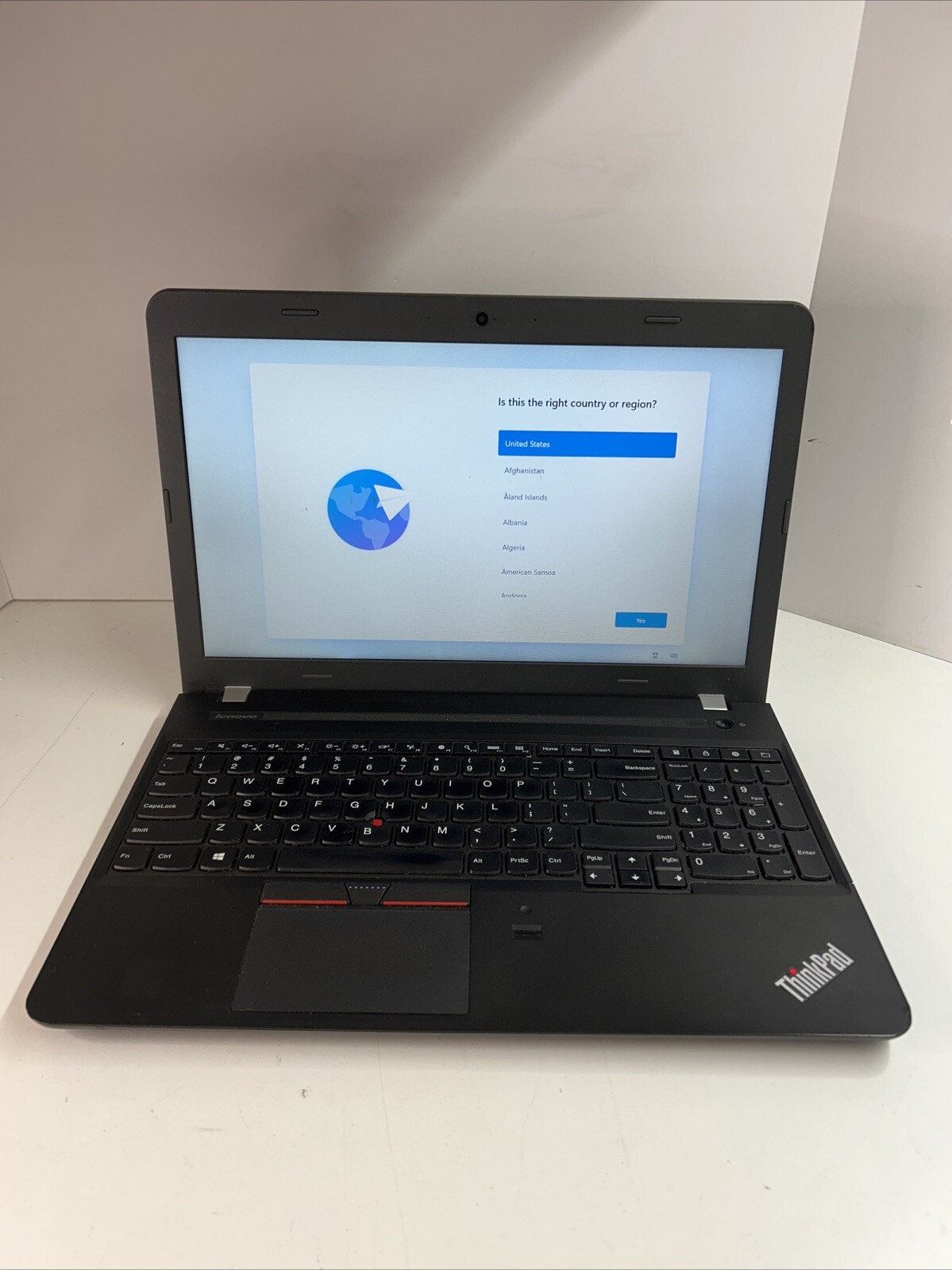 Lenovo ThinkPad E550 15.6″ i5-5200U 4GB RAM 120GB HDD Win 11 Pro