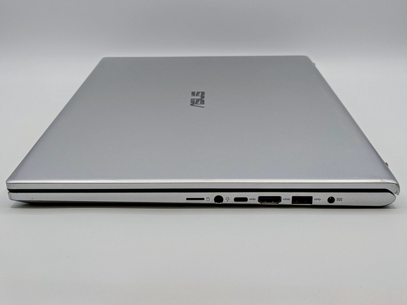 Asus Vivobook 17 17″ HD+ RYZEN 7 3700U 512GB SSD 20GB W11Webcam Backlit *READ*