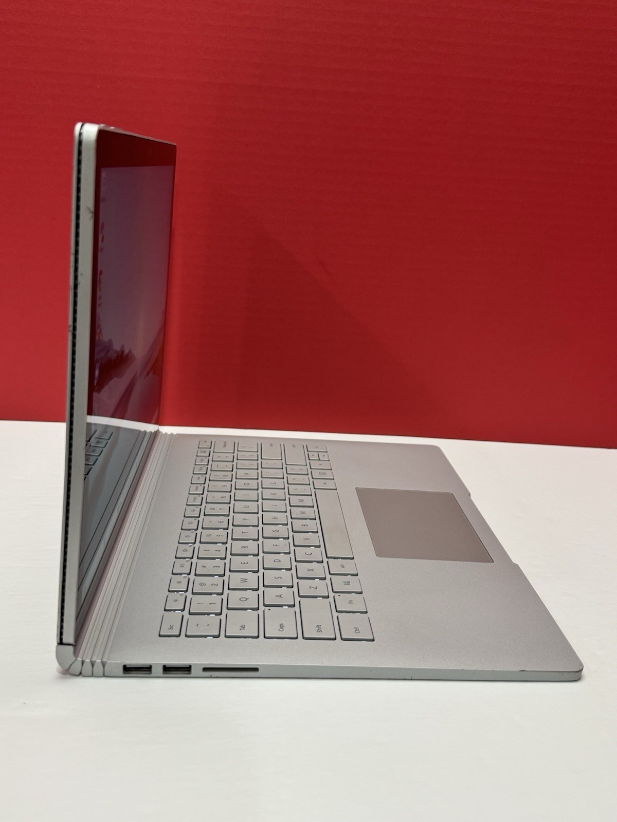 Microsoft Surface Book 2 1832 i5 7300U 2.6GHz 8GB RAM 256GB SSD 2 In 1 Touch
