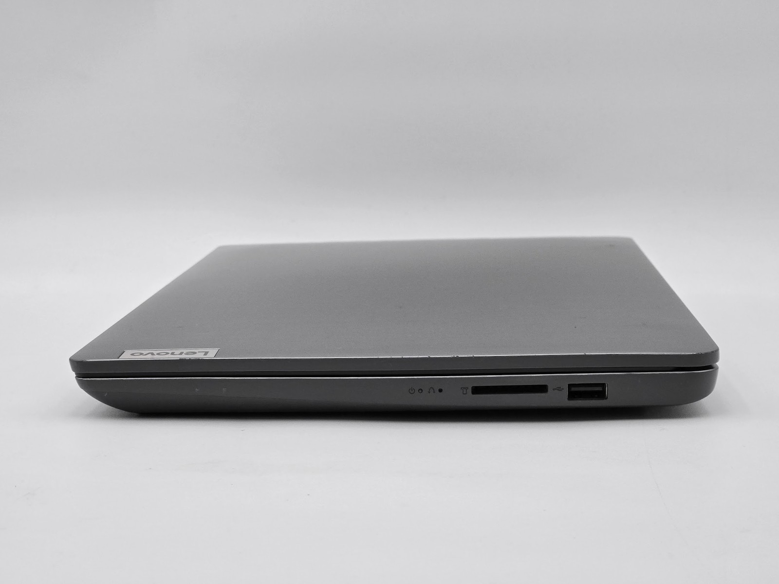 Lenovo IdeaPad 3 14ITL6 14″ FHD I7-1165G7 512GB SSD 8GB W11 Webcam FP Reader