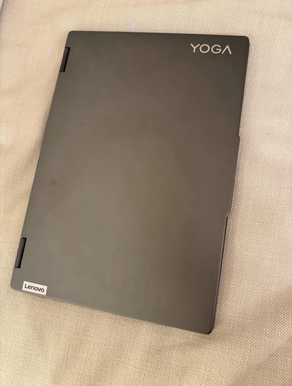 Lenovo Yoga 7 16IRL8 16″ Touchscreen i7 16GB 512GB SSD Win11 Gray