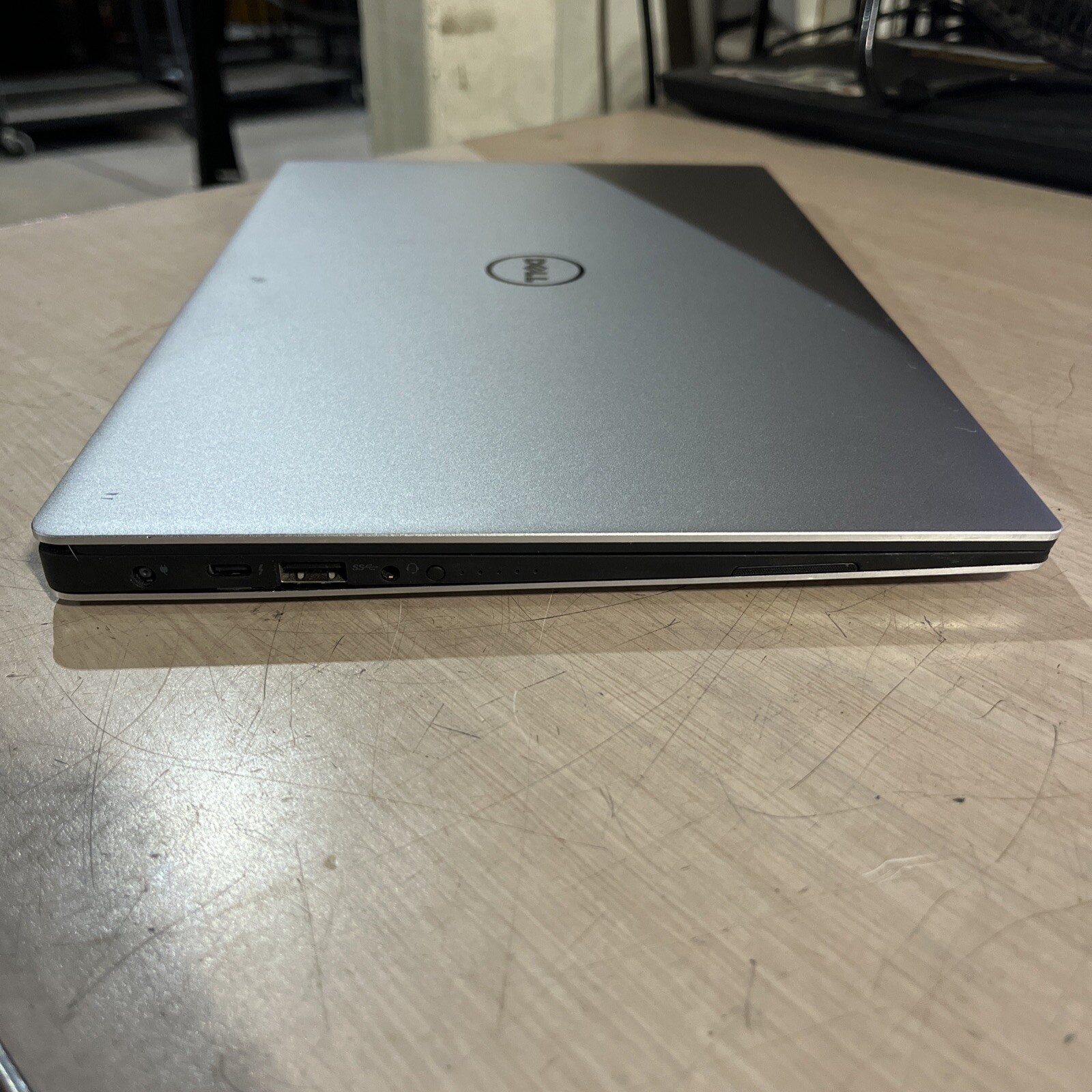 DELL XPS 13 9343 INTEL CORE I3-010U 2.10GHZ 4GB RAM NO HD