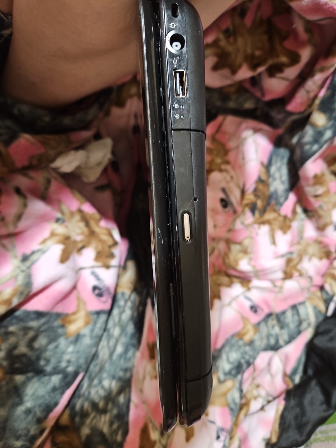 hp laptop pavilion G6 No Charger