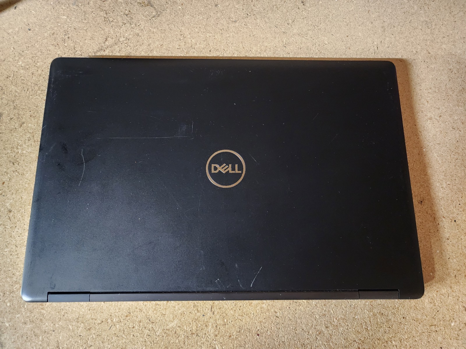 Dell Precision 3530 i5-8400H 2.5GHz No RAM/HDD/OS Quadro P600 GPU
