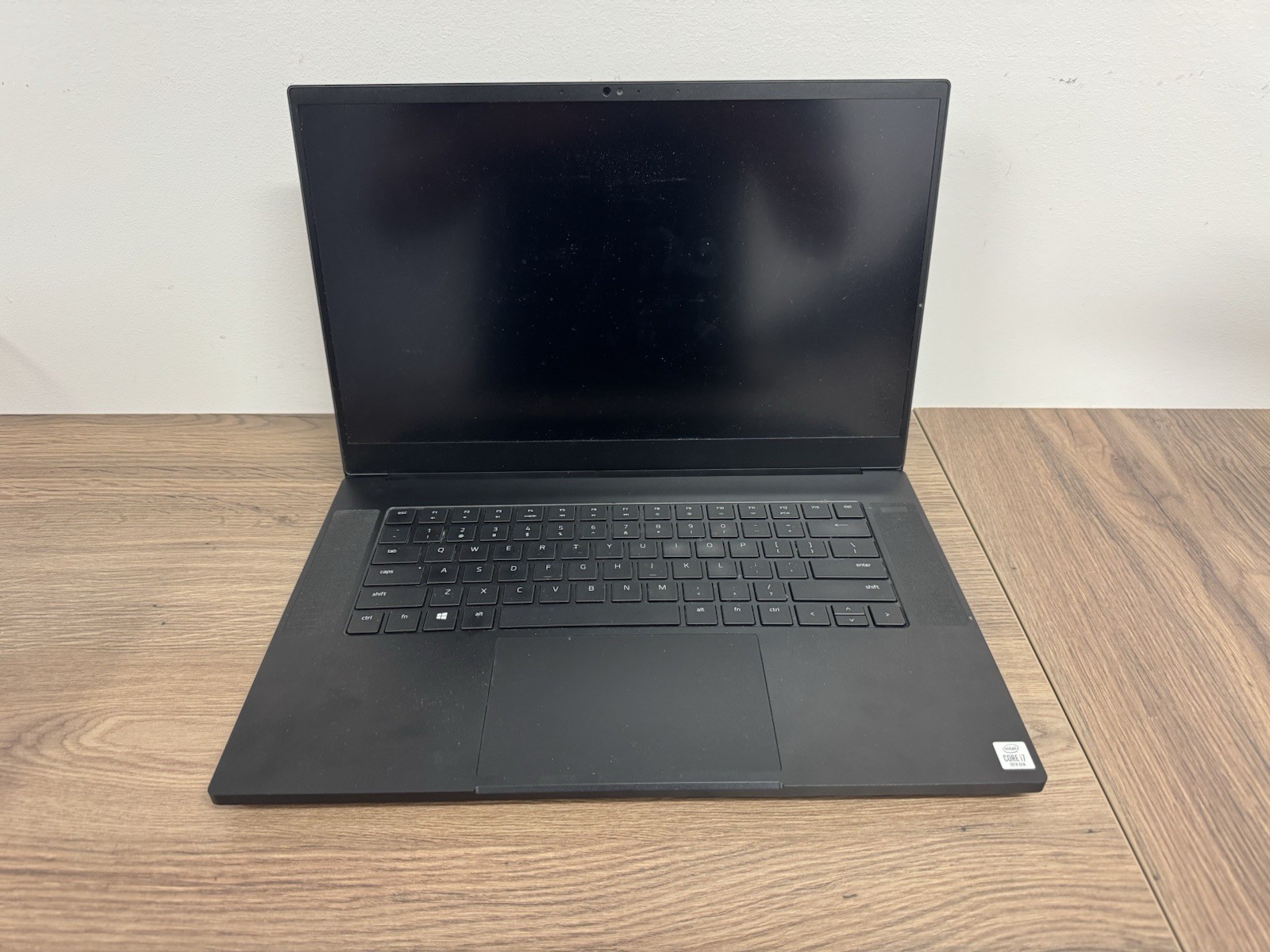 Razer Blade 15.6″ RZ09 FHD 300Hz i7-10875H RTX2070 512GB 16GB W10H Gaming Laptop