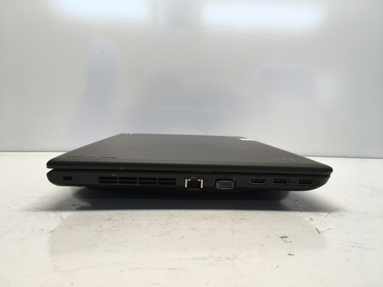 Lenovo ThinkPad E550 Intel i3-4005U 1.7GHz 4 GB NO HDD