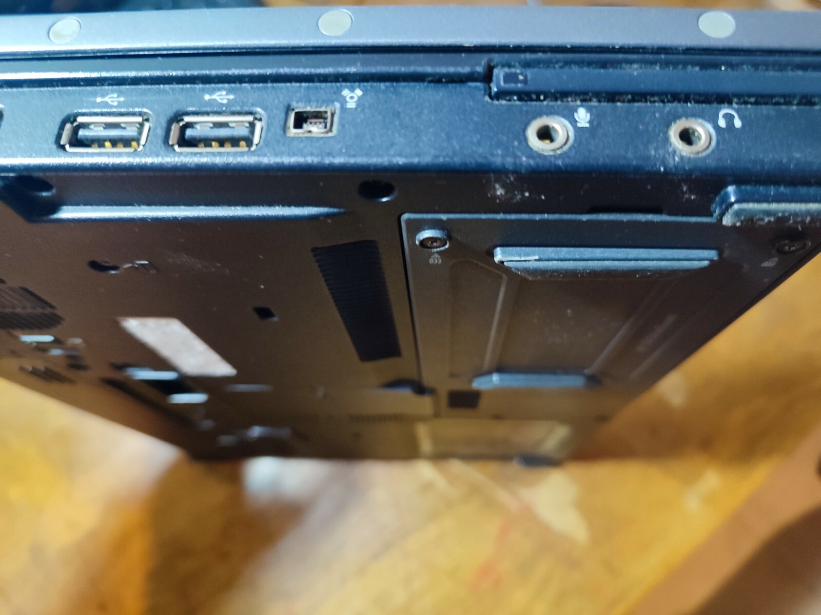 HP Compaq 6910p notebook ONLY for parts