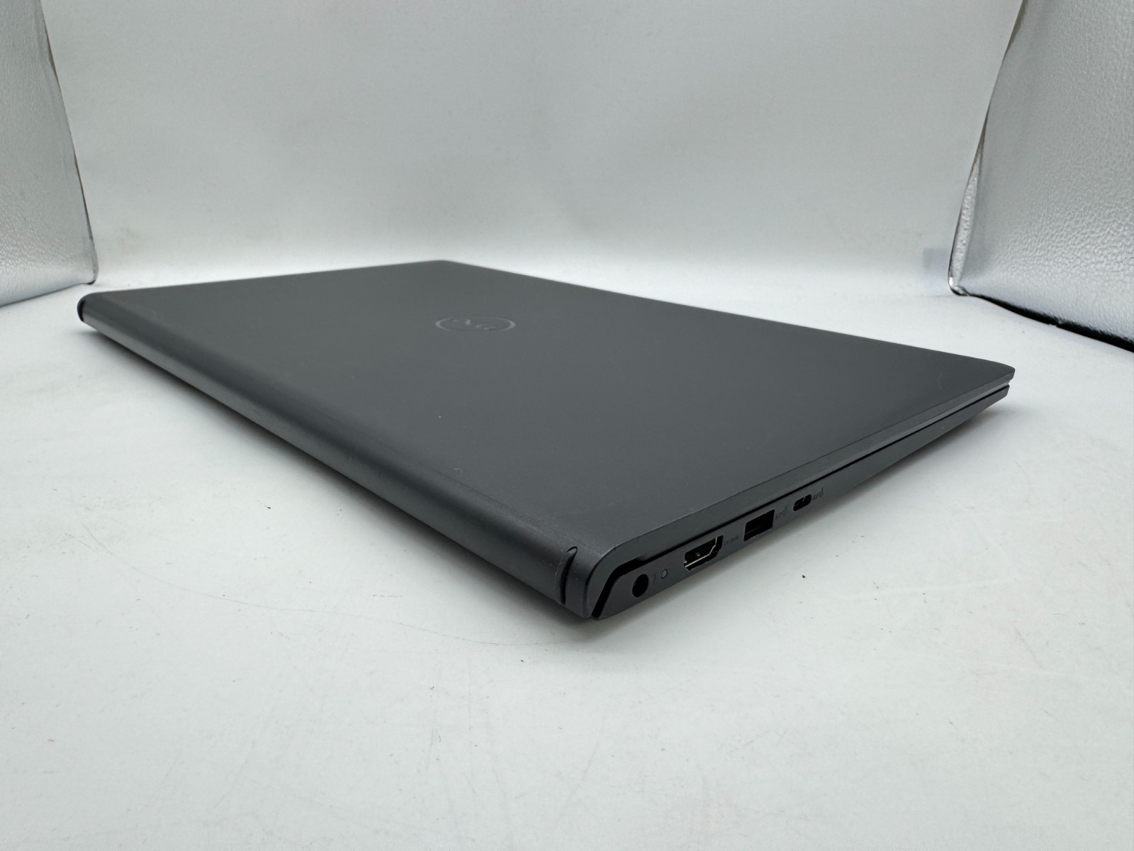 2025 Dell Inspiron 15 3530 15.6″ FHD Touch intel Core i5-1334U 8GB RAM 512GB SSD