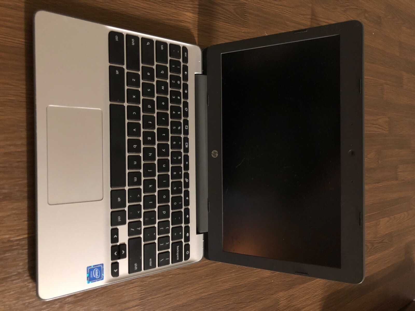 HP Chromebook 11 G3 (16GB SSD; Intel Celeron N2840 Dual-Core 2.16GHz; 2GB)…