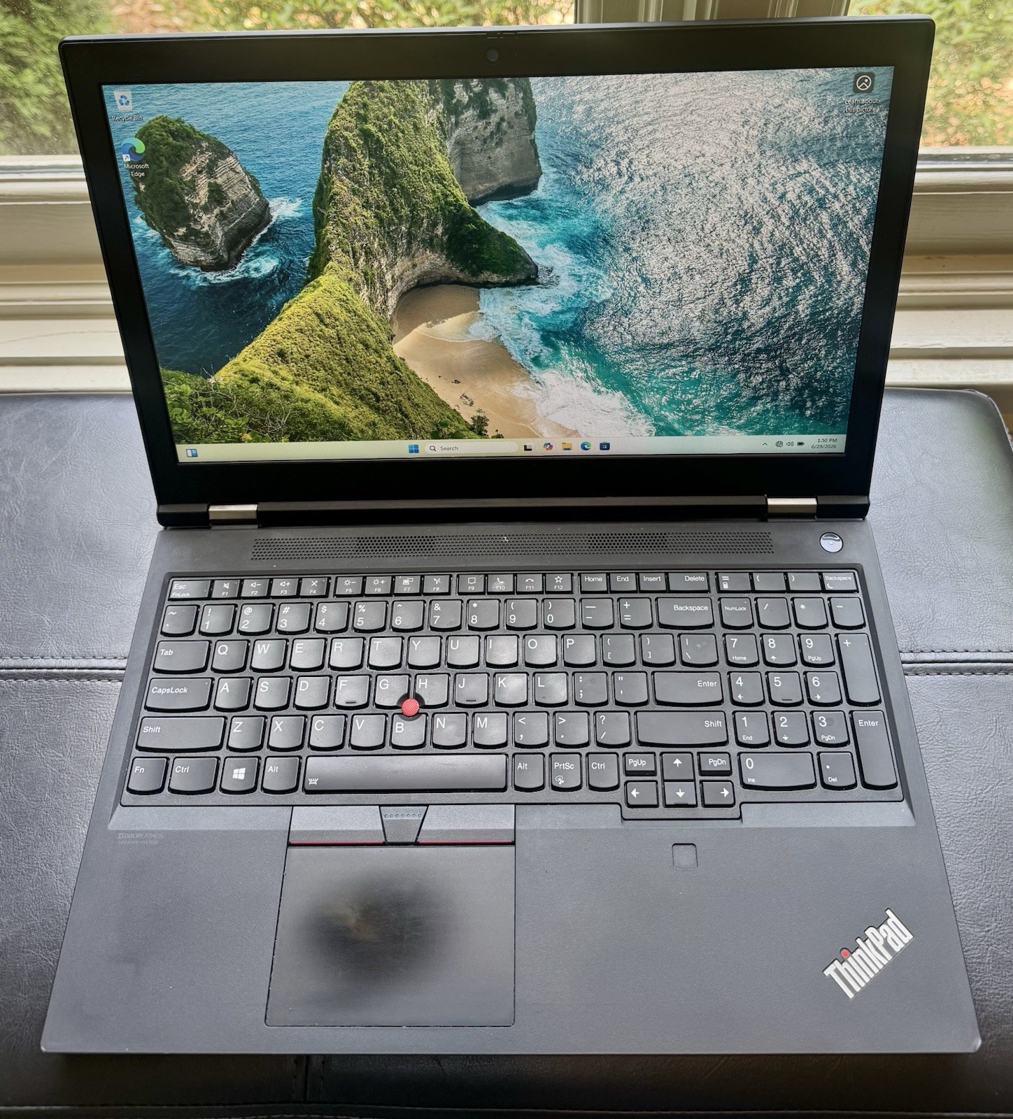 ThinkPad P15 Gen 1 i7-10750H 32GB 1TB Quadro T2000 FHD Win11 with Charger