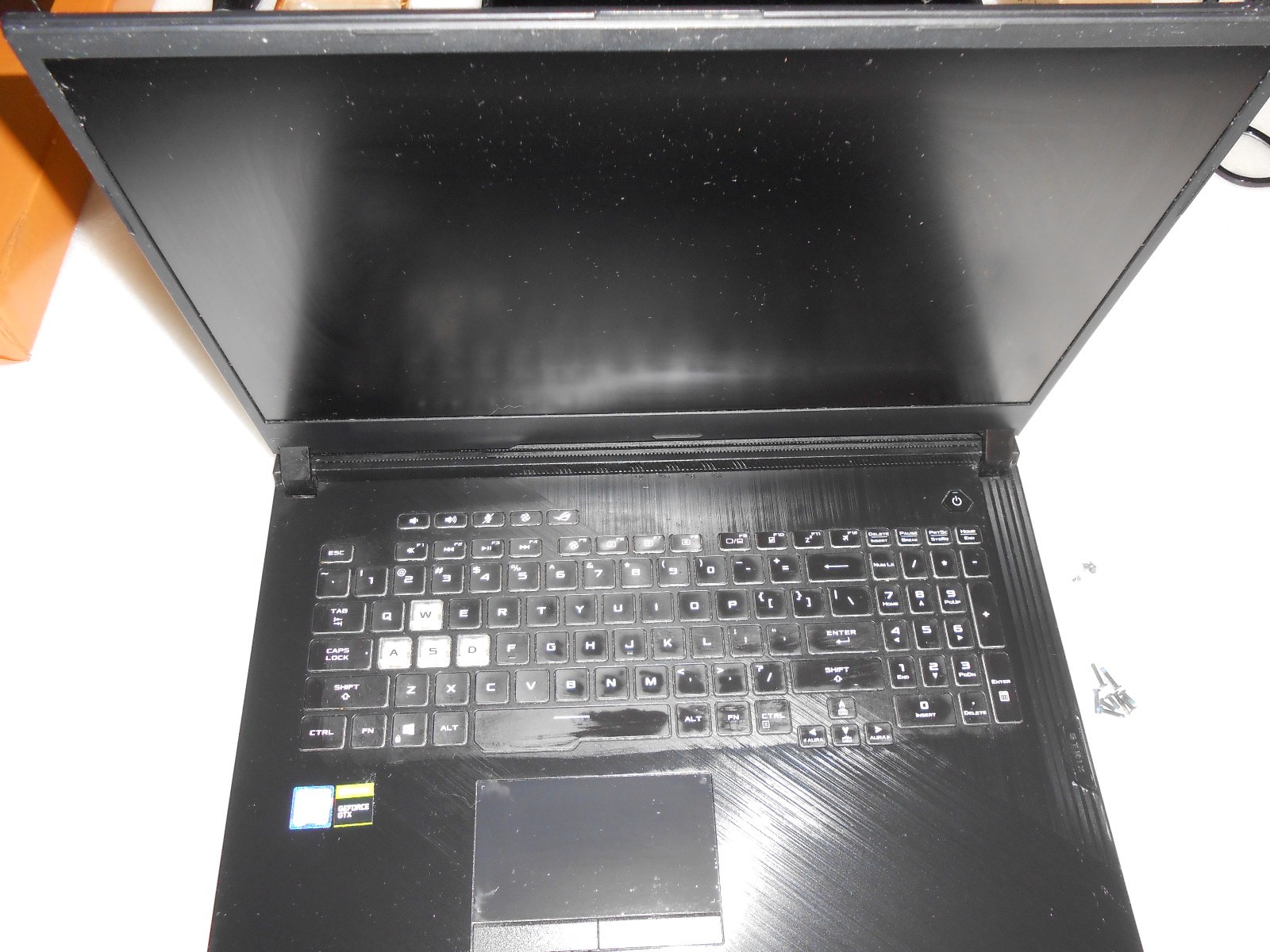 ASUS ROG Strix Dead, For Parts/Repair GL731GT-EB76