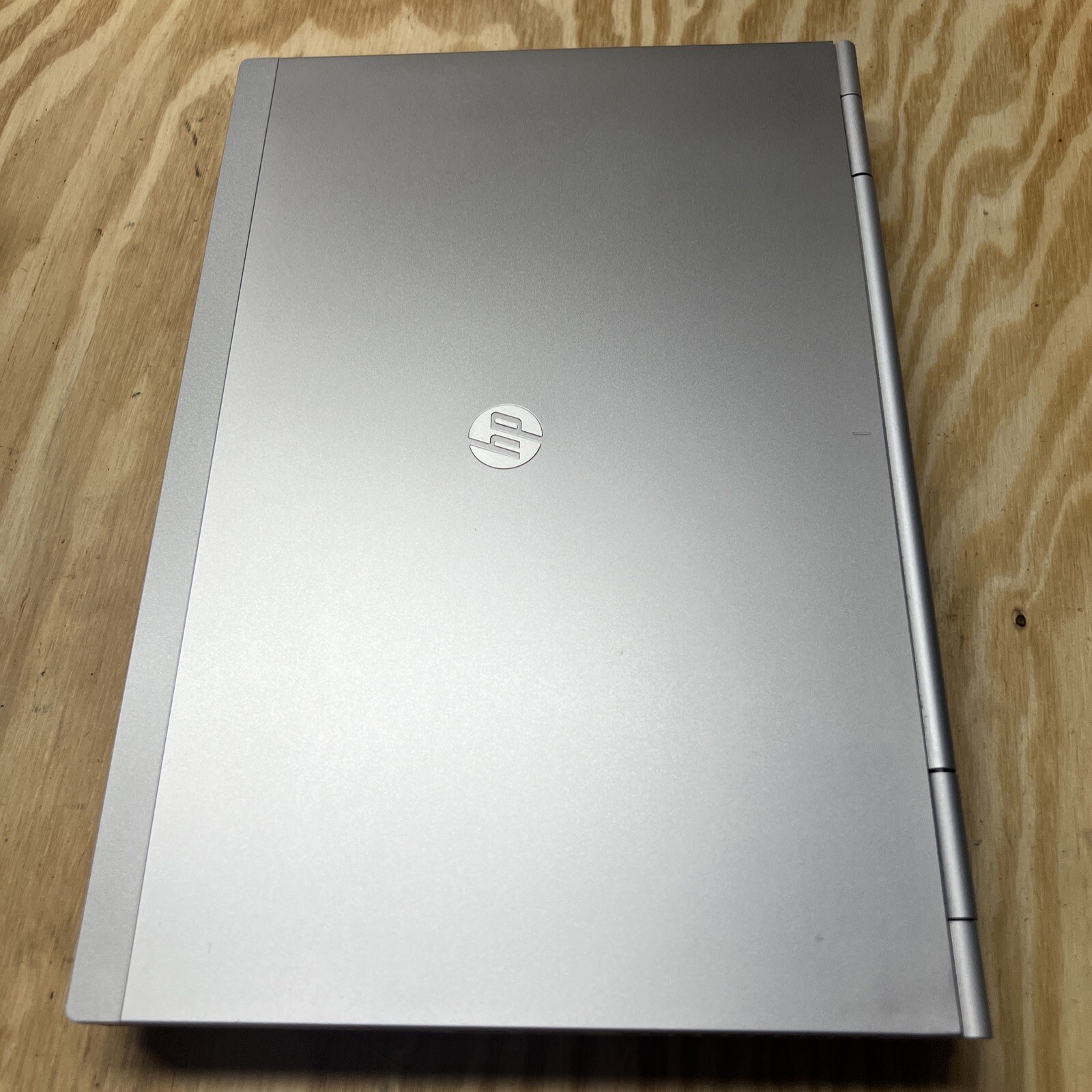 HP Elitebook 8470p Core i5-3210M 2.50GHz 8GB RAM 256SSD WEBCAM