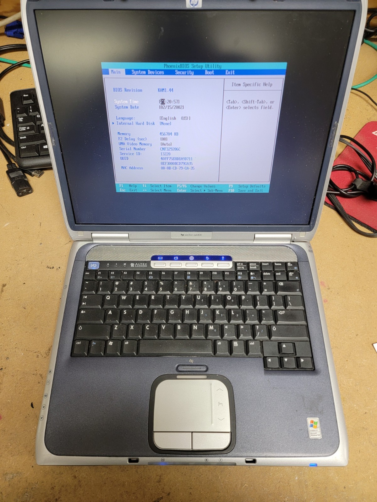 HP Pavilion ZE4400 AMD Athlon XP-M 2400+ 512MB NO Hard Drive or Battery