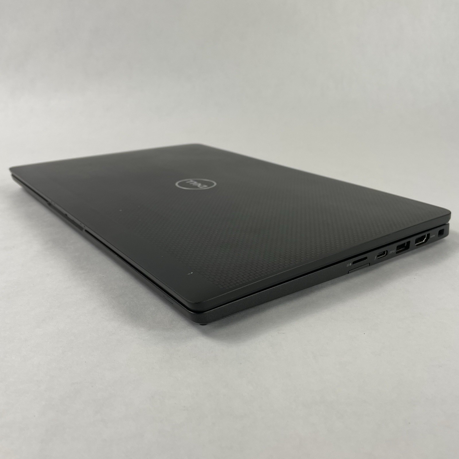 Dell Latitude 7320 13.3″ i7-1185G7 3.00 GHz 32 GB RAM No SSD No OS No AC