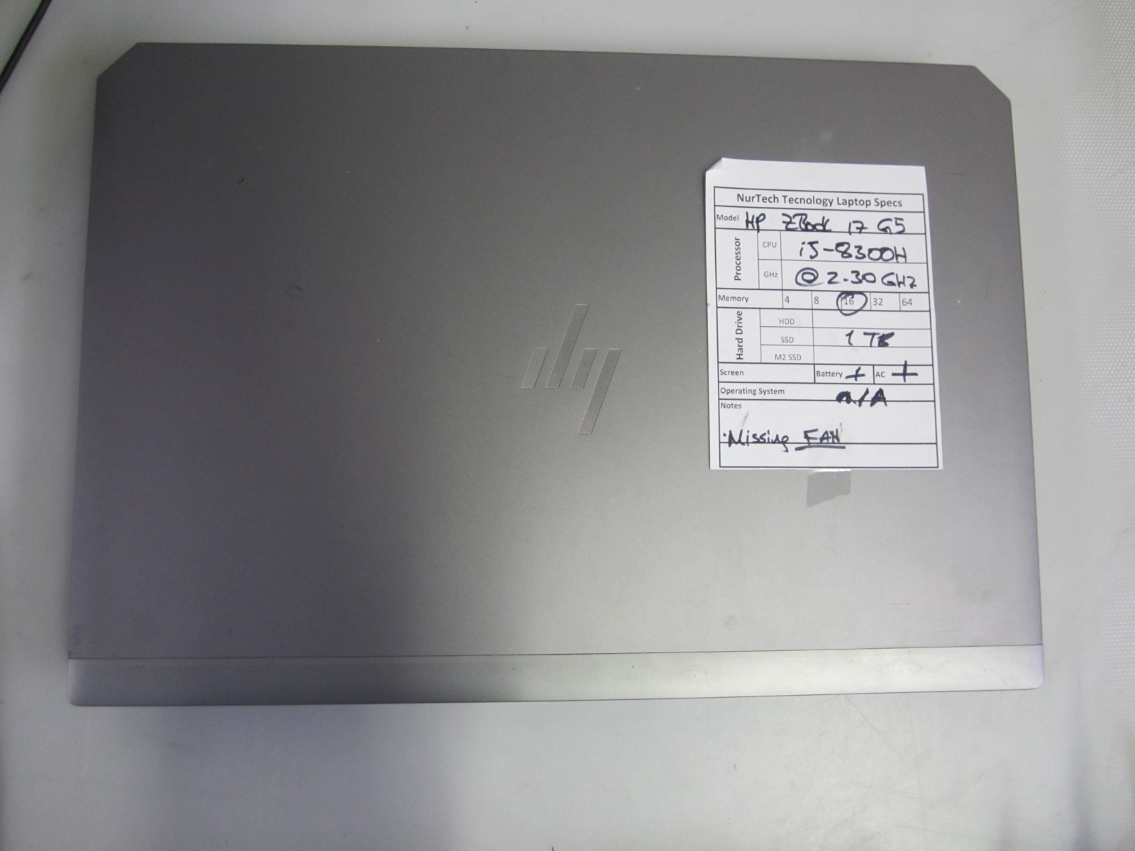 HP ZBook 17 G5 i5-8300H 2.3GHz 16GB/1TB NO OS Laptop + AC READ