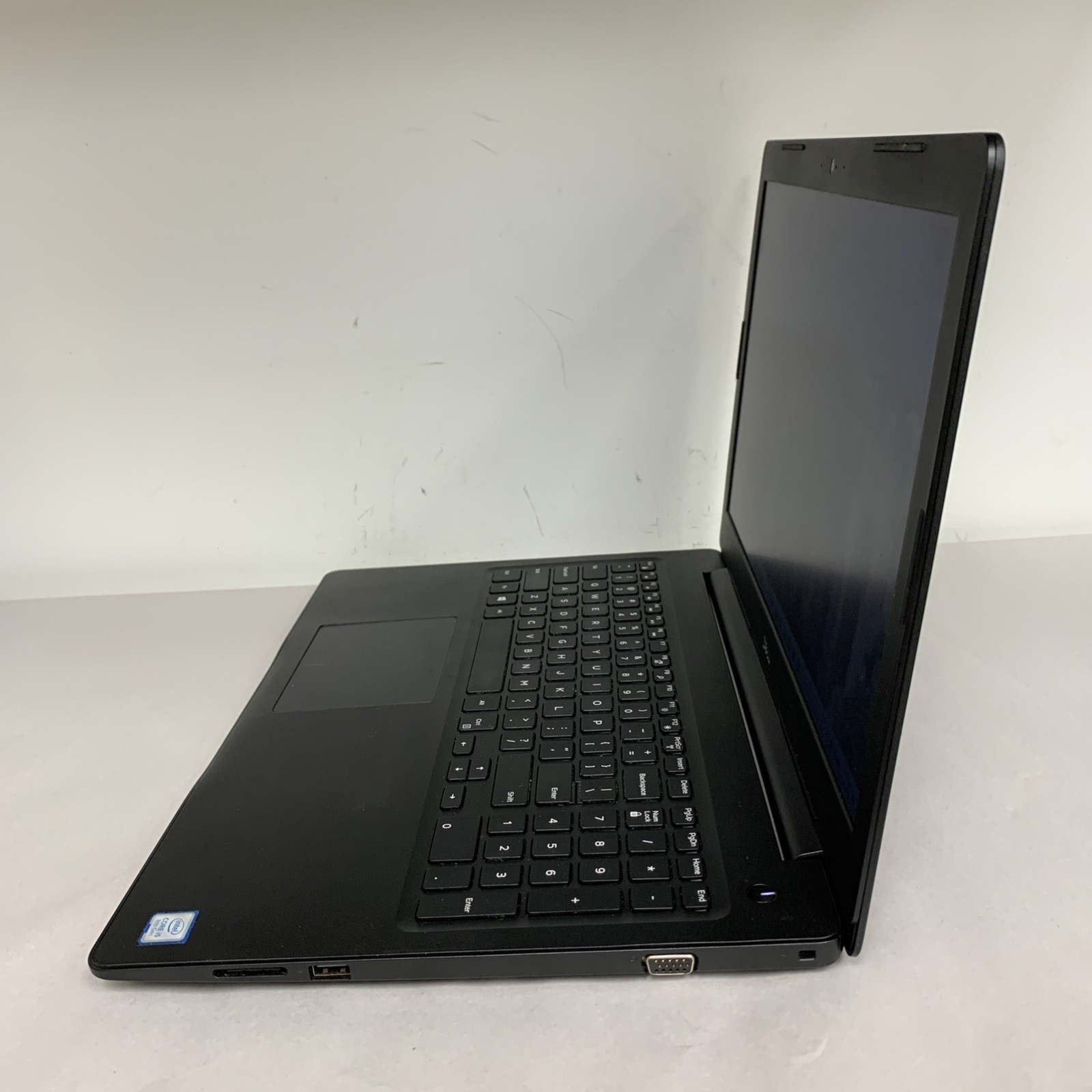 Dell Latitude 3590 15.6″ Core i5-8250U 8GB RAM 512GB HDD Win11 Pro