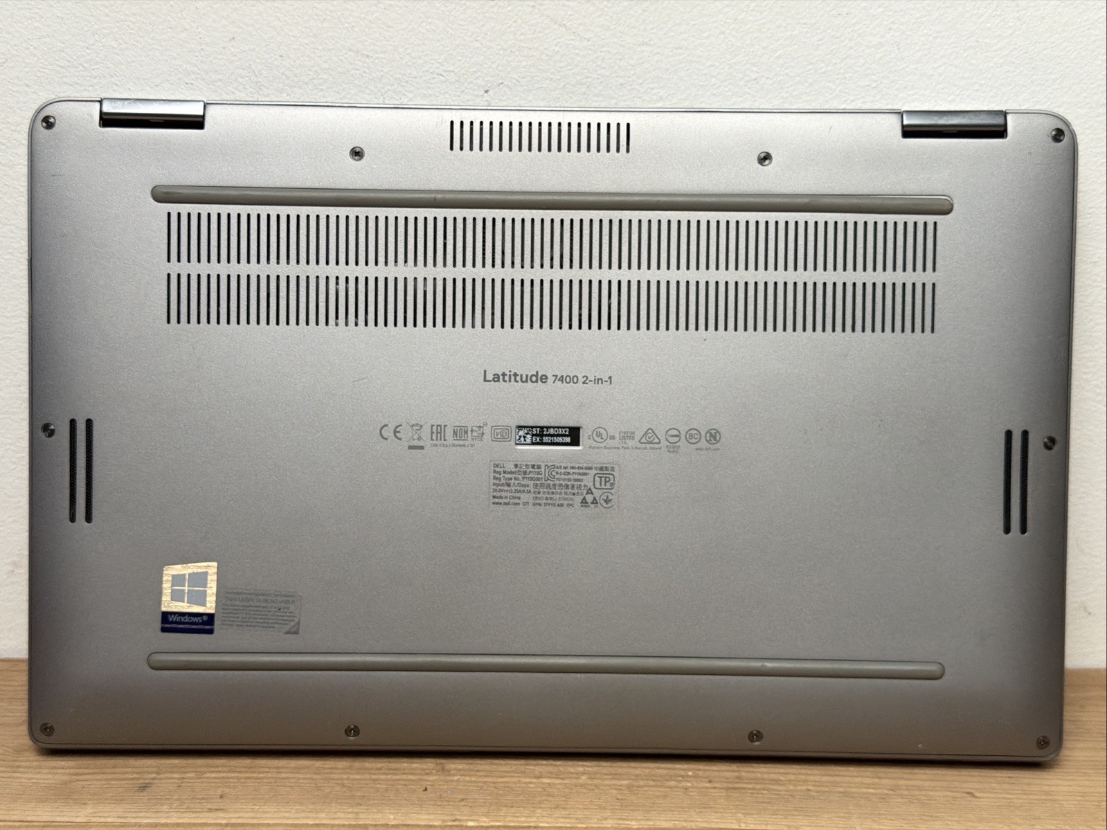 Dell Latitude 7400 14″ 2-in-1 Laptop Intel(R) Core(TM) i5-8265U CPU @ 1.60 GHZ