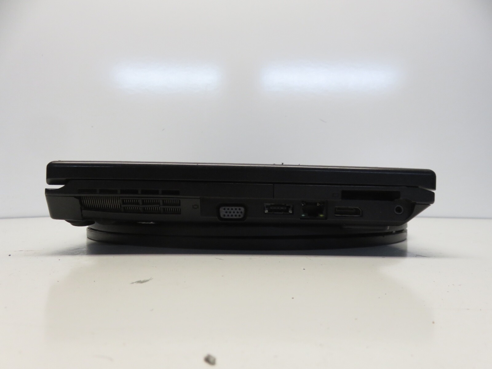 Lenovo ThinkPad L412 Intel i5-M520 2400MHz 4 GB NO HDD No Batt