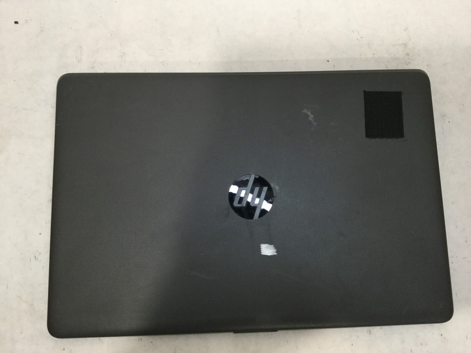HP 255 G6 / AMD A6-9220 R4 5 CC. 2C+3G @ 2.50GHz/ (MISSING PARTS!) -MR
