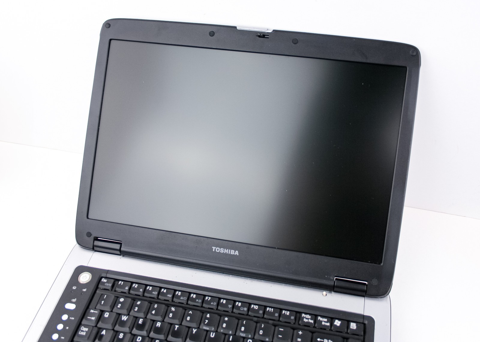 Toshiba Satellite M35X-S311 PSA72U-2JZ00U Pentium M 1.6GHz/2GB RAM/NO HDD/855GM