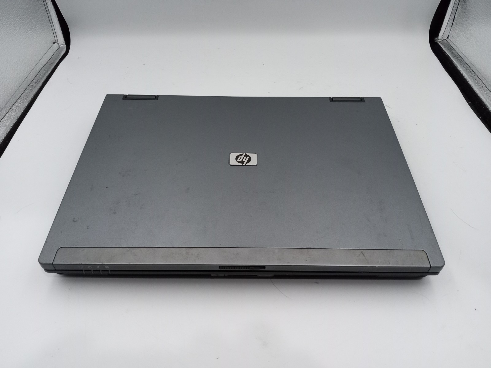 HP Compaq 6910p 14″ Laptop Intel Core 2 Duo 2GB RAM 250GB HDD WinXP – READ -RR