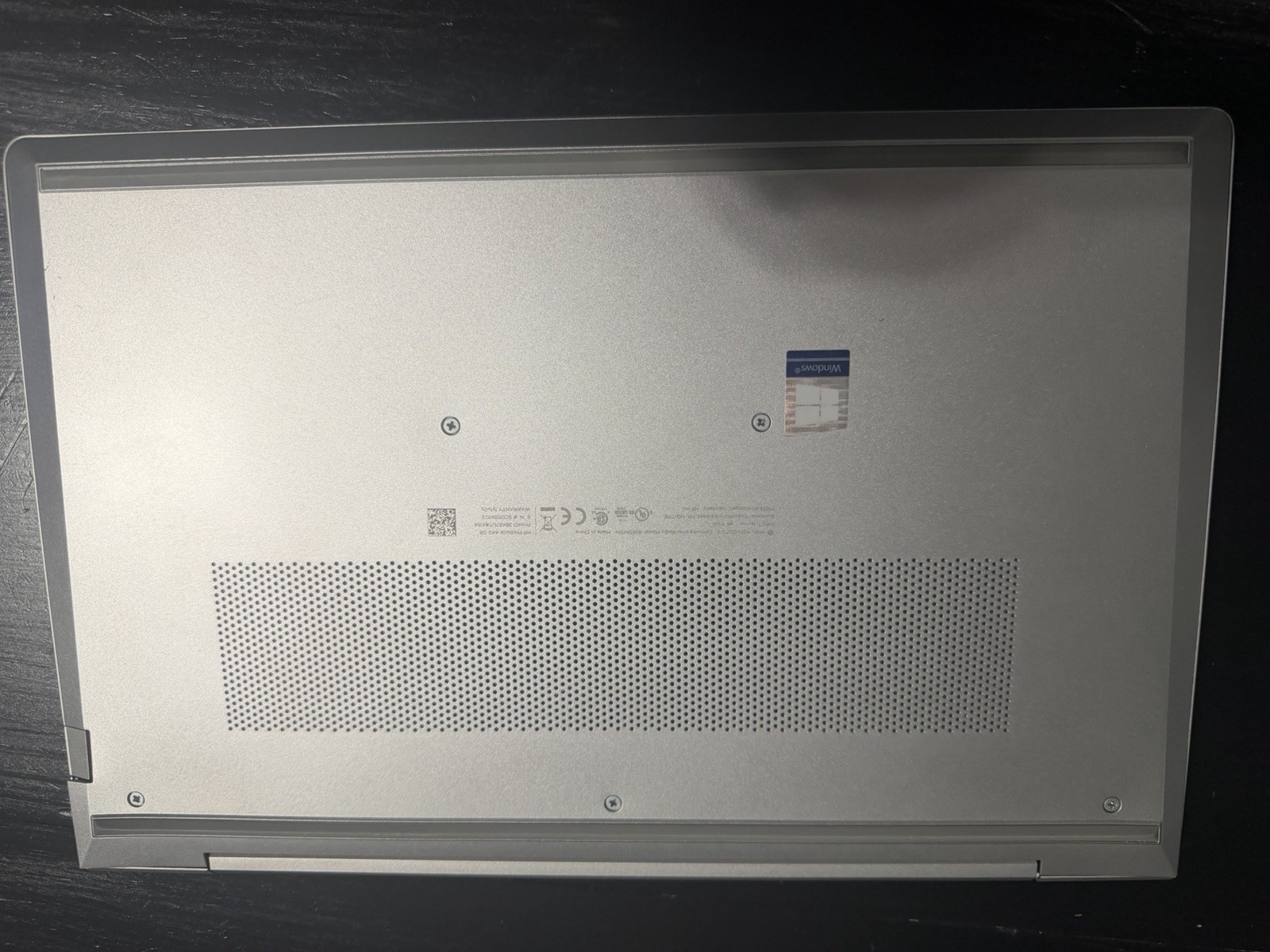 HP ProBook 440 G8 i5-1135G7 16GB 238GB SSD 14″ Windows 11 Silver