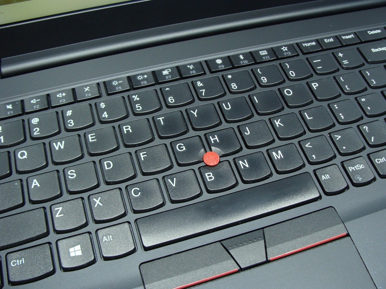 Lenovo ThinkPad E15 15.6″FHD Intel i5-10210U 1.6Ghz 8GB 256GB Windows 11 Pro +PA