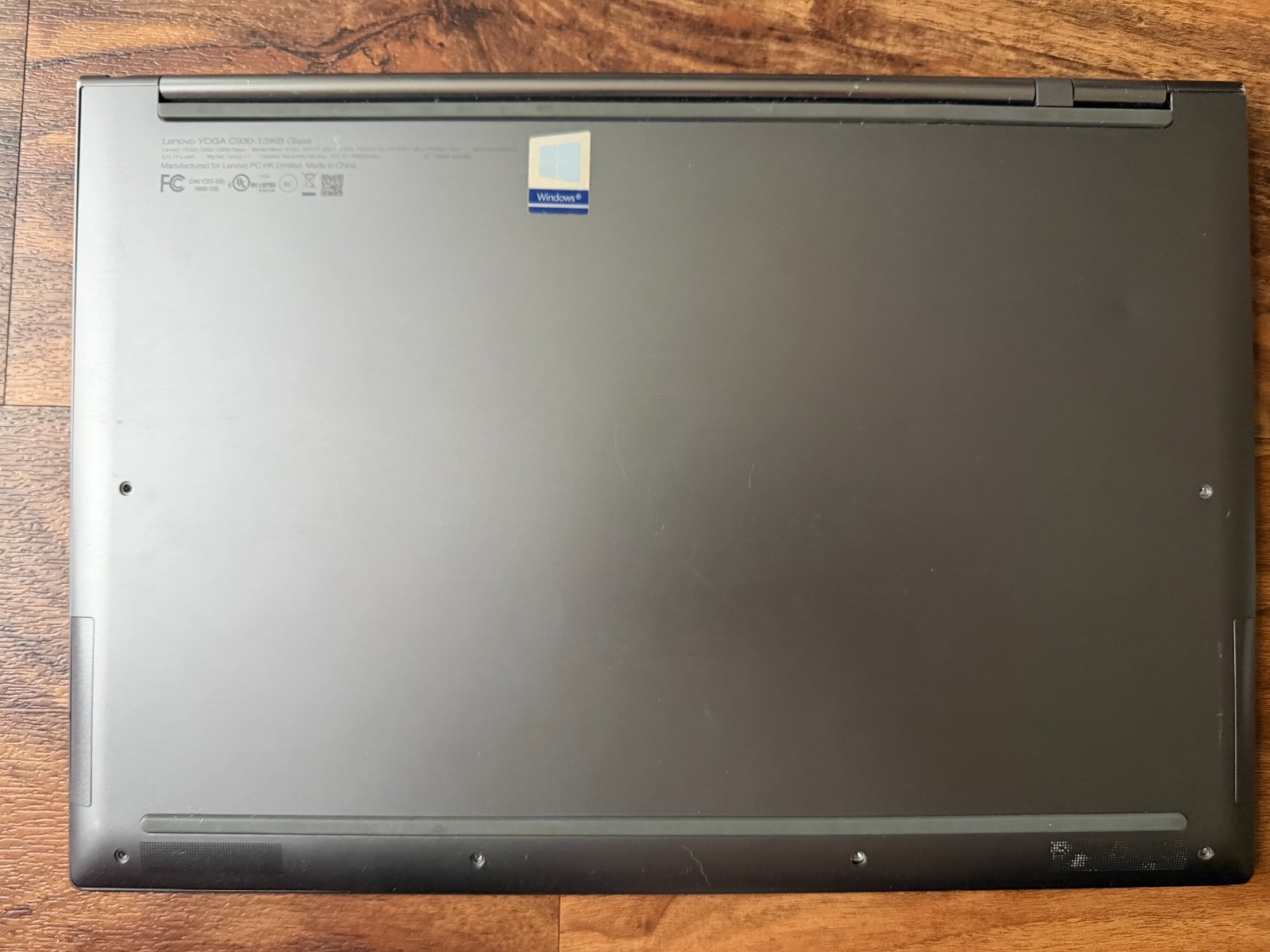 Lenovo Yoga C930-13IKB Glass 13.9″ 2-in-1 Laptop – FOR PARTS OR REPAIR