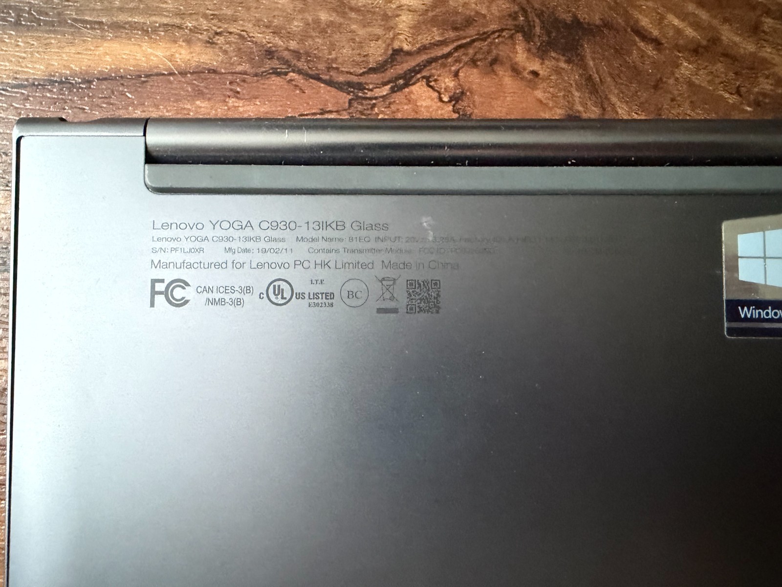 Lenovo Yoga C930-13IKB Glass 13.9″ 2-in-1 Laptop – FOR PARTS OR REPAIR
