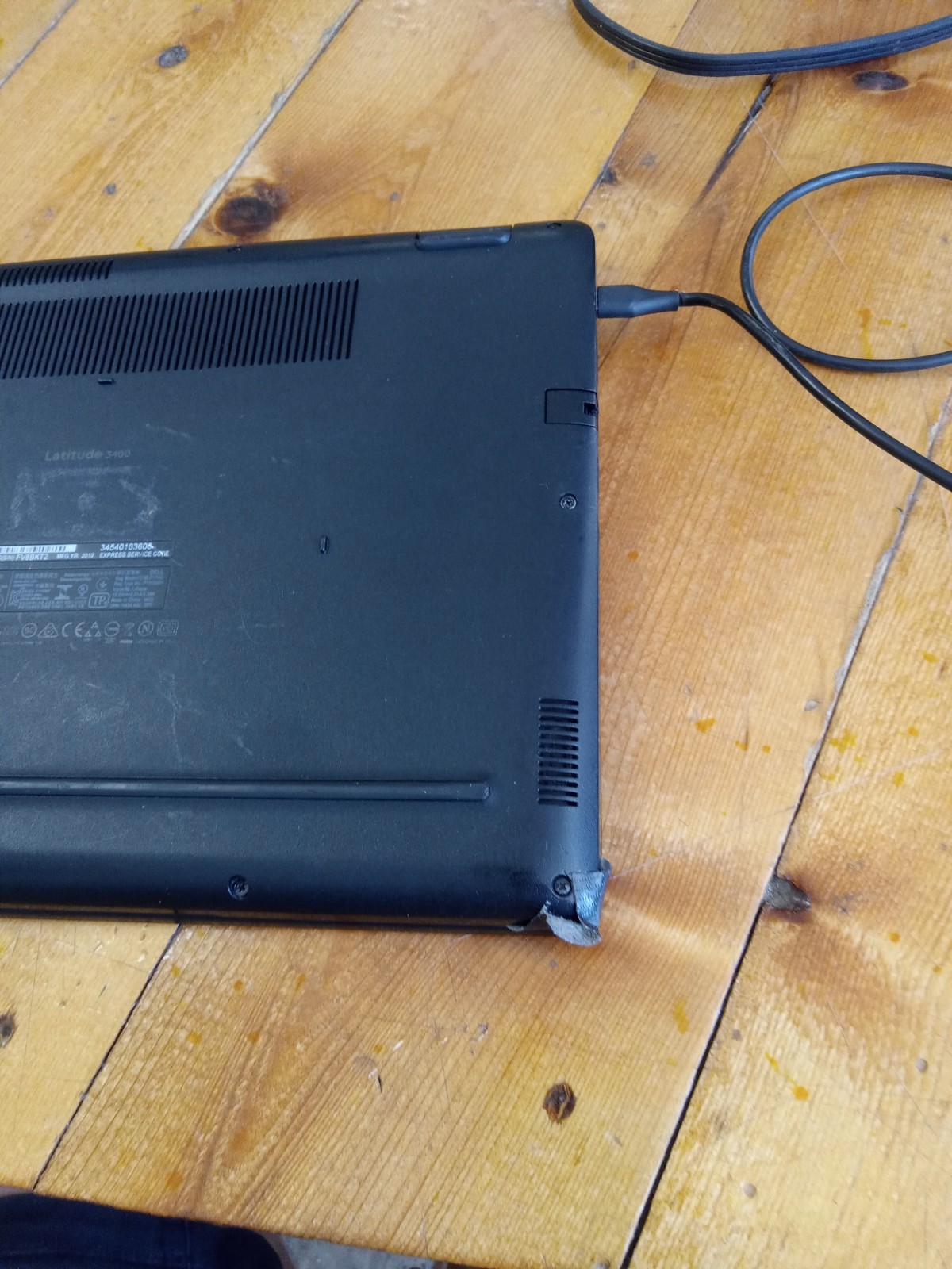Dell Latitude 3400 Laptop FHD 14″ i5 16GB RAM 256GB