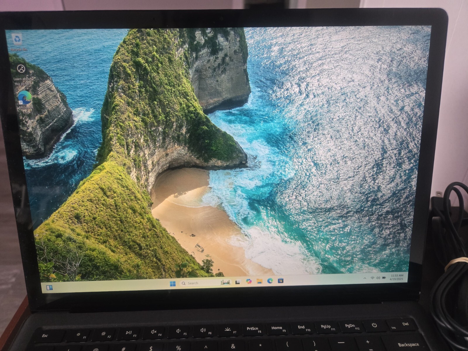 Microsoft Surface Pro 7 i7-10th Gen 16Gb 256Gb Kb & Pen