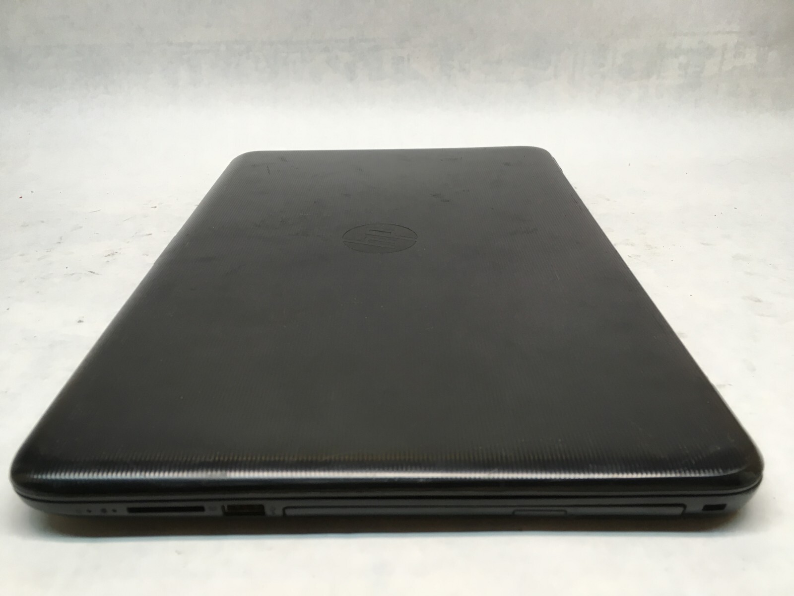 HP Notebook 15-ba061d Laptop 15″ AMD Quad-Core A12-9700P READ DESCRIPTION -AA