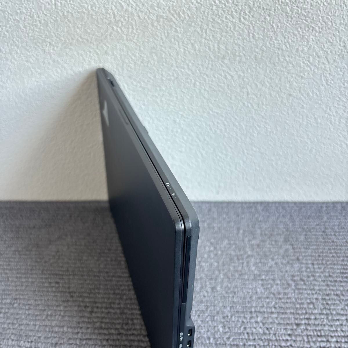 Fujitsu Lifebook U7311/F i5-1145G7 8GB SSD 256GB Win 11 Pro